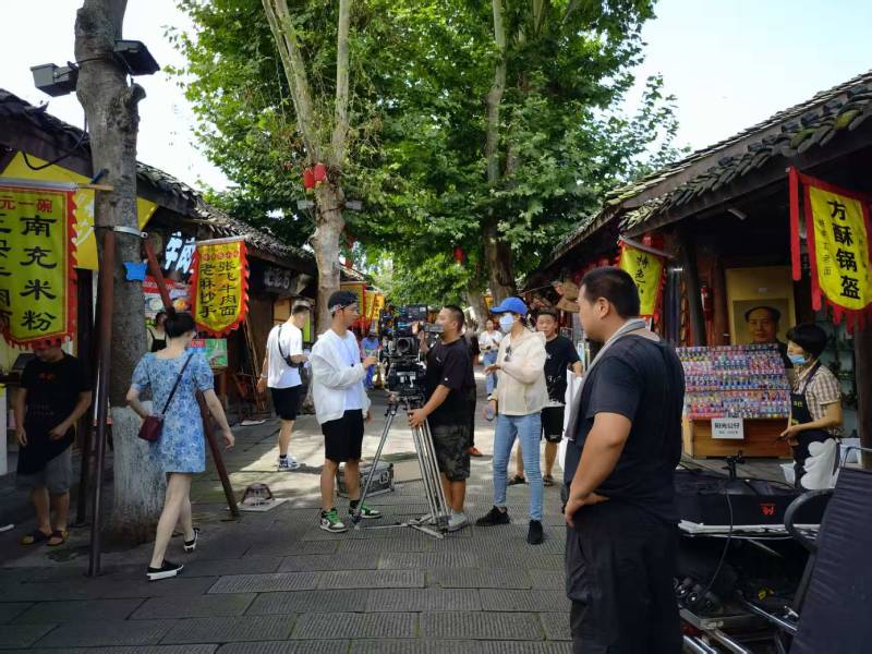 凤庆县产品视频拍摄技术升级：AI与三维动画深度融合